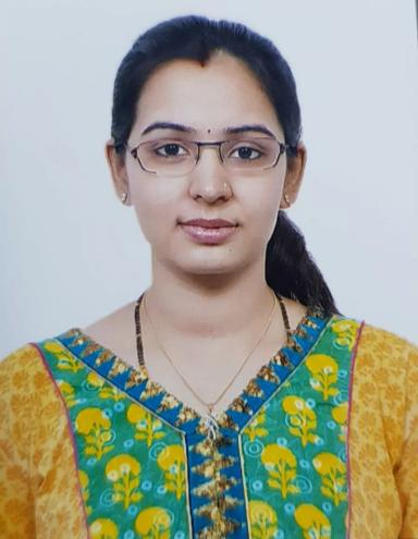 Dr. (Mrs) Pallavi