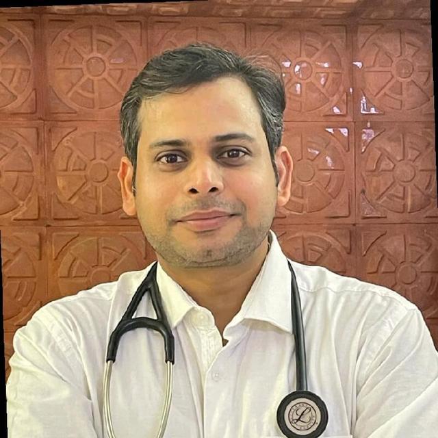 dr._purneshwar_pandey